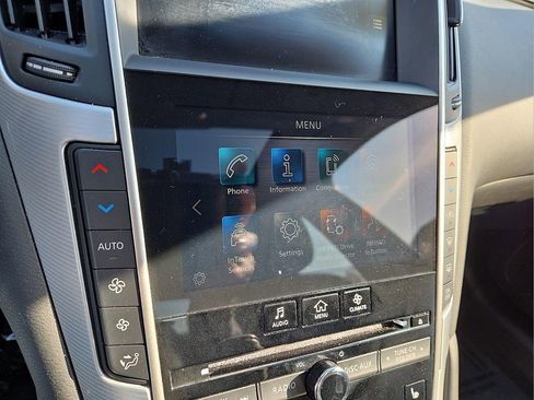 Used 2021 INFINITI Q50 Luxe w/ Seat & Sound Package image 18