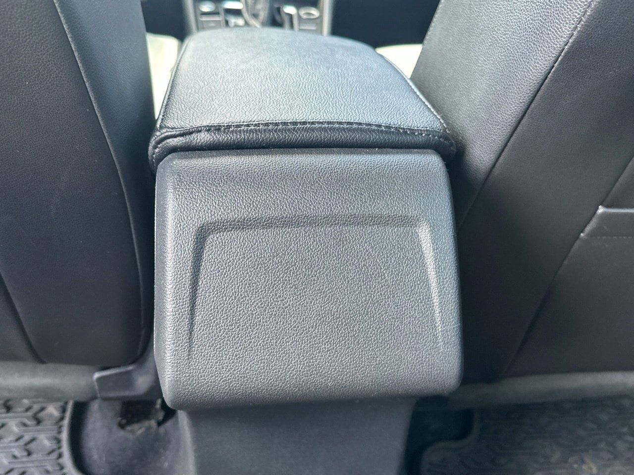Used 2019 Volkswagen Jetta R-Line FWD image 23
