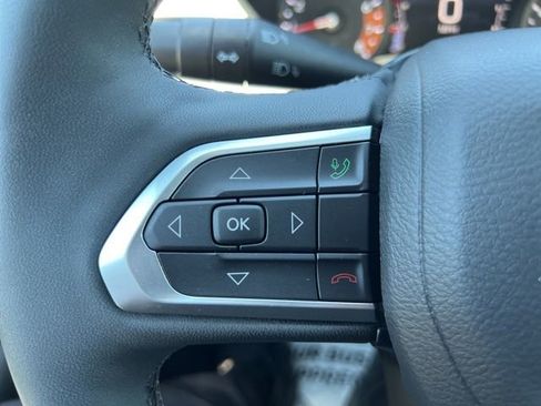 Used 2025 Jeep Compass Limited AWD/4WD image 20
