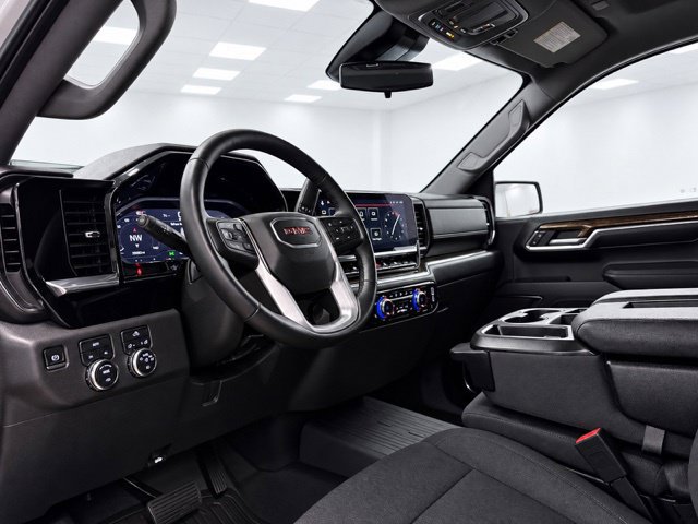 Used 2024 GMC Sierra 1500 Elevation AWD/4WD image 15