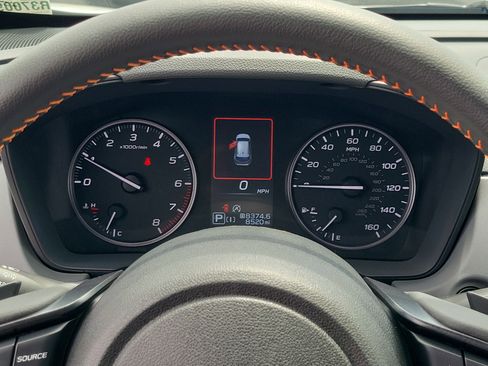 Used 2024 Subaru Crosstrek 2.5i Limited w/ Crosstrek Mirror Package image 26