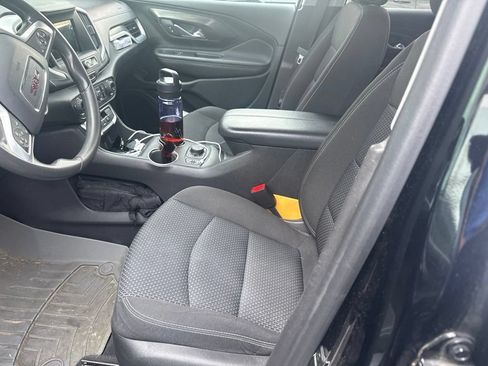 Used 2022 GMC Terrain SLE w/ Driver Convenience Package AWD/4WD image 9