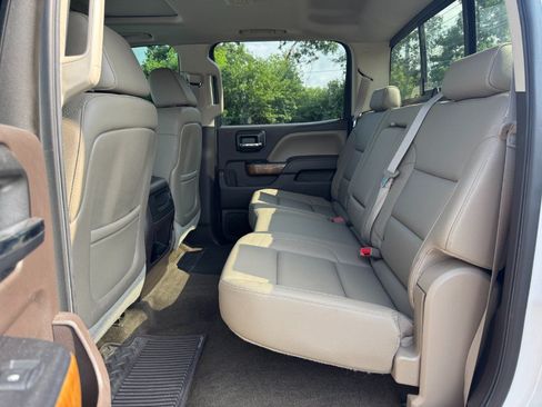 Used 2015 GMC Sierra 3500 SLT AWD/4WD image 16