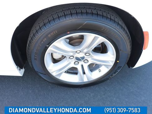 Used 2023 Dodge Charger SXT RWD image 25