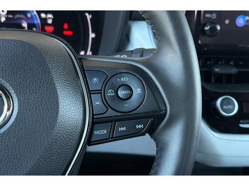 Certified 2026 Toyota Corolla SE FWD image 26