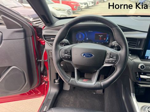 Used 2020 Ford Explorer ST w/ Premium Technology Package AWD/4WD image 17