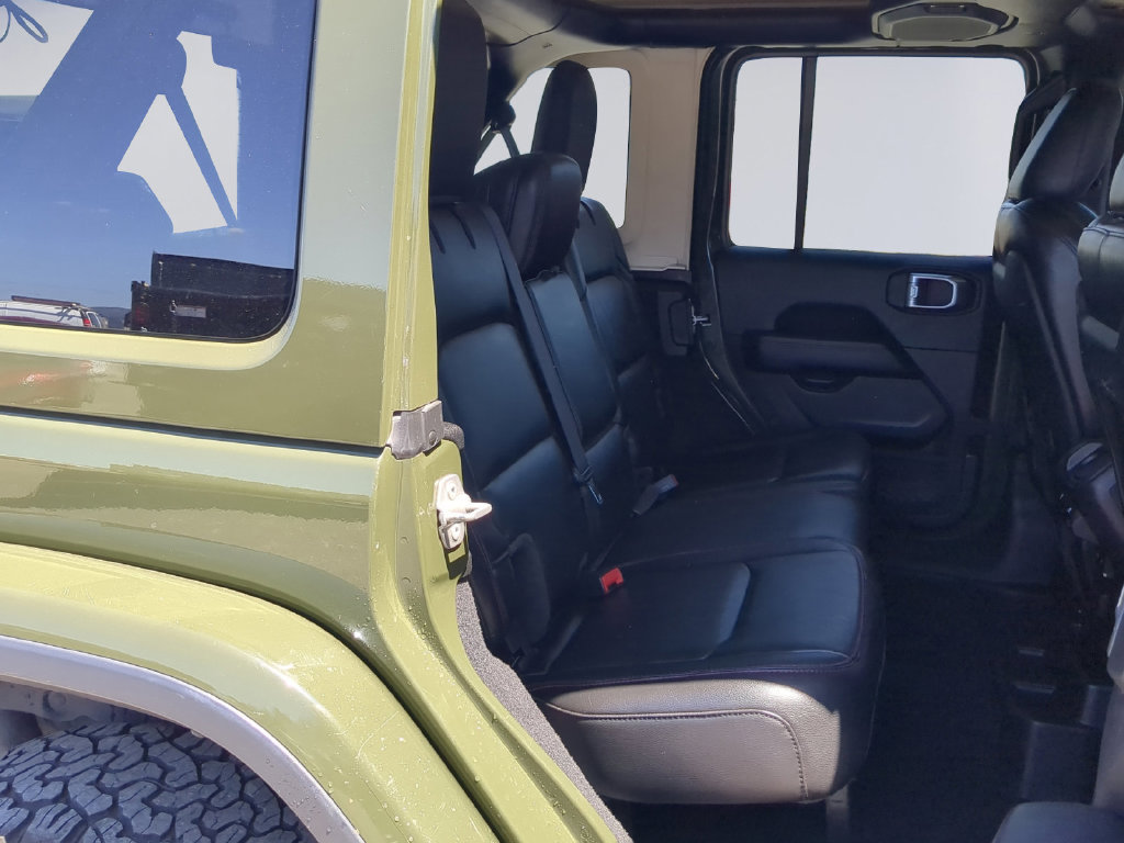 Used 2021 Jeep Wrangler Unlimited Rubicon w/ Uconnect 4C Nav & Sound Group AWD/4WD image 20