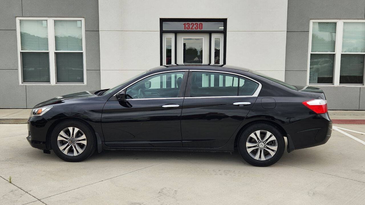 Used 2013 Honda Accord LX image 3