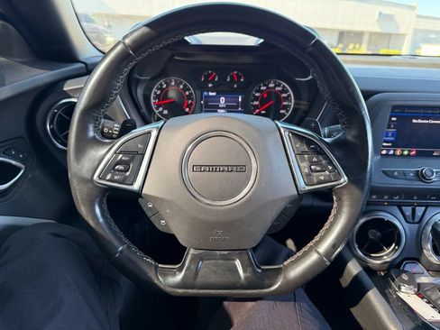 Used 2023 Chevrolet Camaro LT RWD image 6