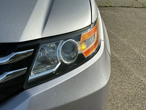 Used 2016 Honda Odyssey EX-L image 11