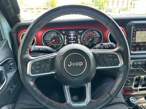 Used 2023 Jeep Wrangler Unlimited Rubicon w/ LED Lighting Group AWD/4WD image 39