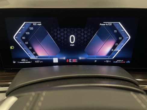 Used 2026 BMW X7 xDrive40i w/ Premium Package image 20