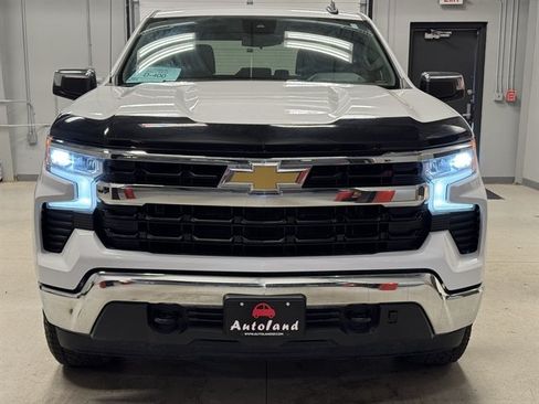 Used 2023 Chevrolet Silverado 1500 LT w/ Max Trailering Package AWD/4WD image 2