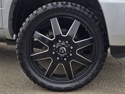 Used 2017 RAM 3500 Laramie Longhorn AWD/4WD image 9