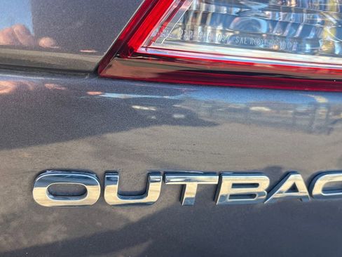 Used 2014 Subaru Outback 2.5i Limited image 26