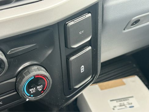 New 2026 Ford F350 XL w/ XL Chrome Package AWD/4WD image 23