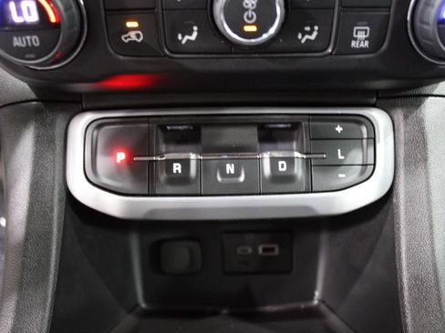 Used 2022 GMC Acadia SLE AWD/4WD image 35