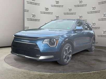 New 2025 Kia Niro EX Touring