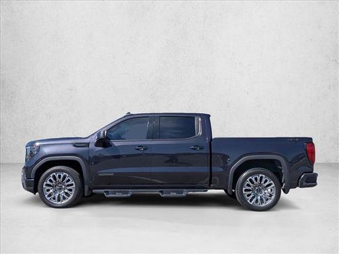 Used 2023 GMC Sierra 1500 Elevation image 9