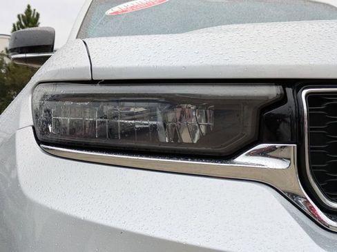 Used 2022 Jeep Grand Cherokee Limited image 10