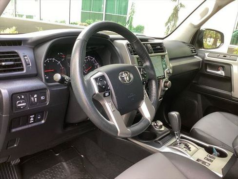 Certified 2023 Toyota 4Runner SR5 Premium w/ Moonroof Package AWD/4WD image 13