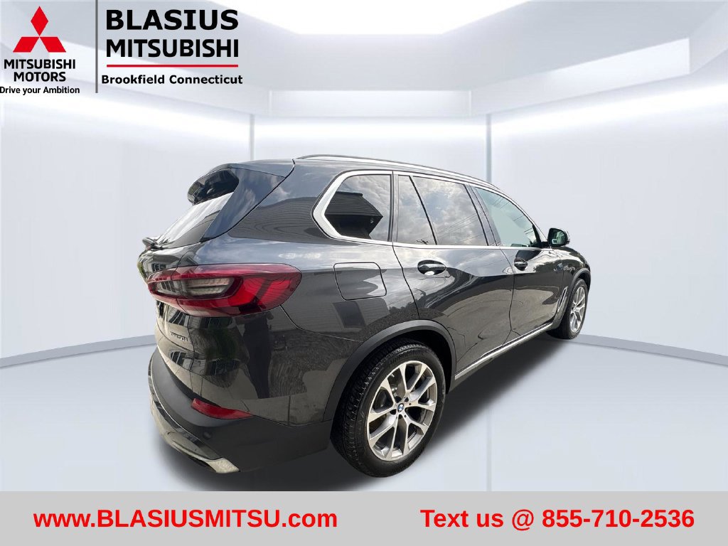 Used 2020 BMW X5 xDrive50i w/ Executive Package AWD/4WD image 8