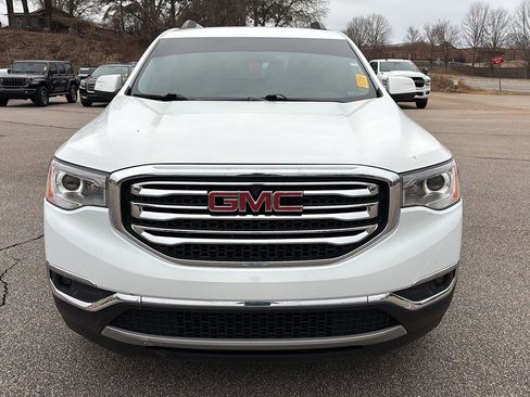 Used 2019 GMC Acadia SLE w/ Driver Alert Package I image 2