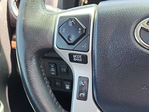 Used 2020 Toyota Tundra Limited w/ Limited Premium Package AWD/4WD image 22
