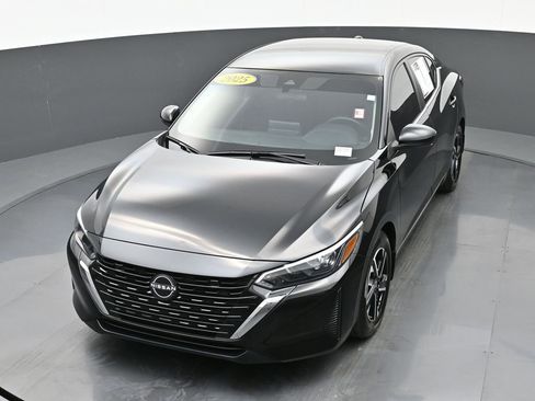 Used 2025 Nissan Sentra SV w/ All-Weather Package image 35