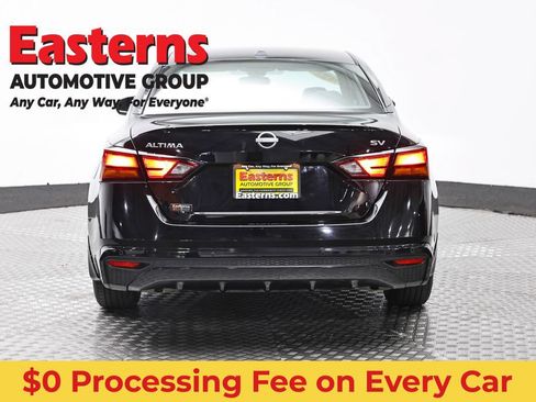 Used 2024 Nissan Altima 2.5 SV FWD image 6