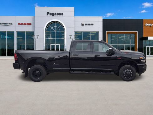 New 2026 RAM 3500 Lone Star AWD/4WD image 7