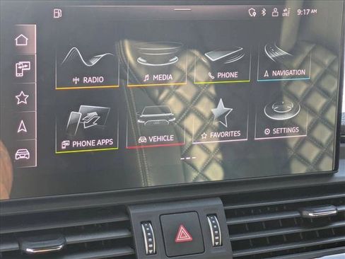 Used 2023 Audi SQ5 Prestige image 8