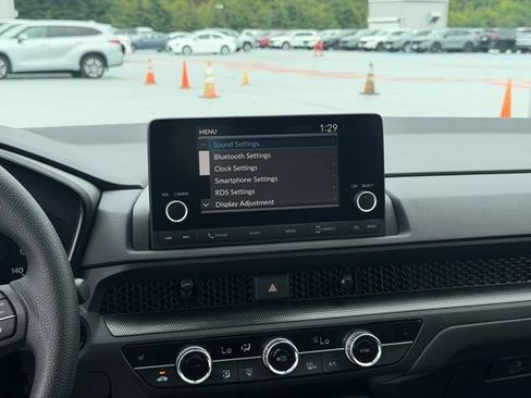 Certified 2024 Honda CR-V EX image 18