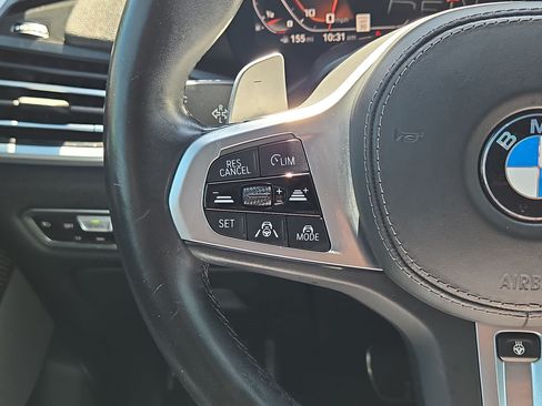Used 2021 BMW X5 M50i AWD/4WD image 21
