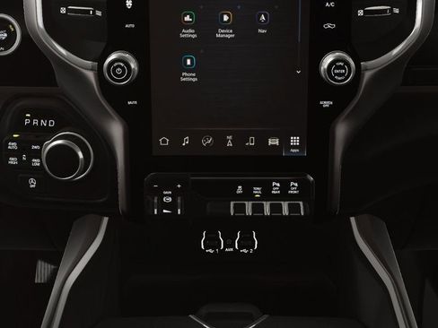 New 2026 RAM 1500 4x4 Crew Cab image 32