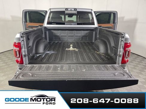 Used 2022 RAM 2500 Limited AWD/4WD image 21