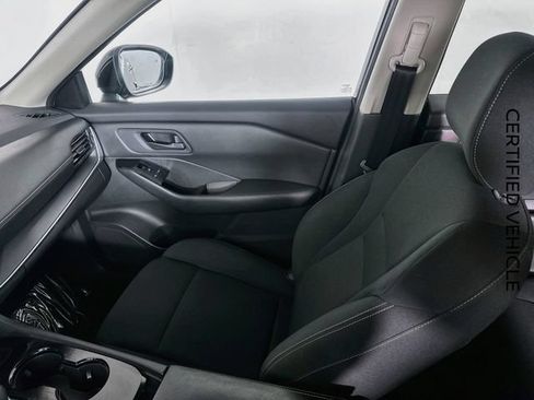 Certified 2024 Nissan Rogue S FWD image 22