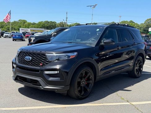 Used 2023 Ford Explorer ST w/ Equipment Group 401A AWD/4WD image 9