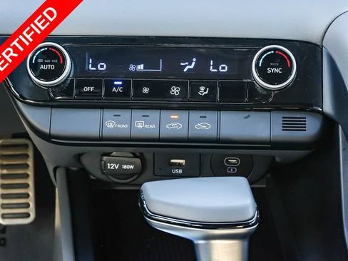 Used 2025 Hyundai Elantra Sport FWD image 14
