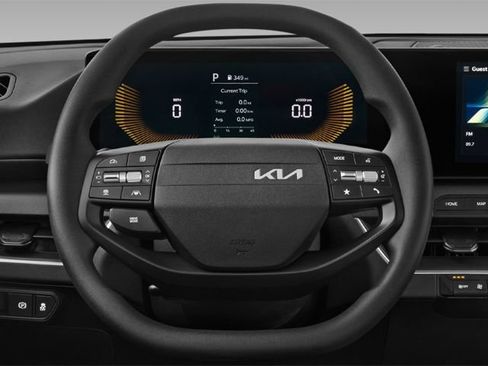 Used 2025 Kia K4 GT-Line w/ GT-Line Premium Package FWD image 8