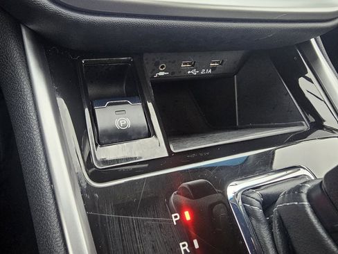 Used 2022 Subaru Legacy Limited XT image 28