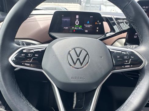 Certified 2023 Volkswagen ID.4 Pro RWD image 15