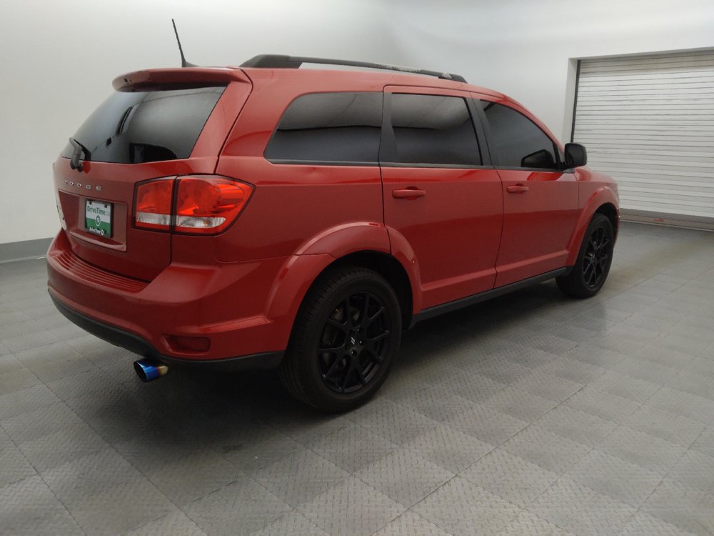 Used 2019 Dodge Journey SE w/ Connectivity Group FWD image 9