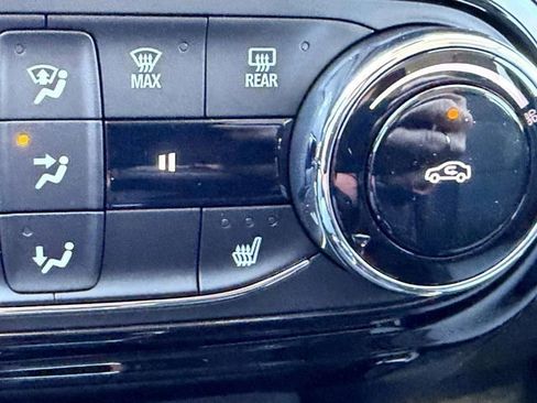 New 2026 Chevrolet Trax LT w/ LT Convenience Package image 77