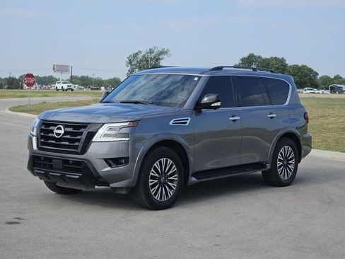 Used 2024 Nissan Armada SL w/ Midnight Edition Package AWD/4WD image 3