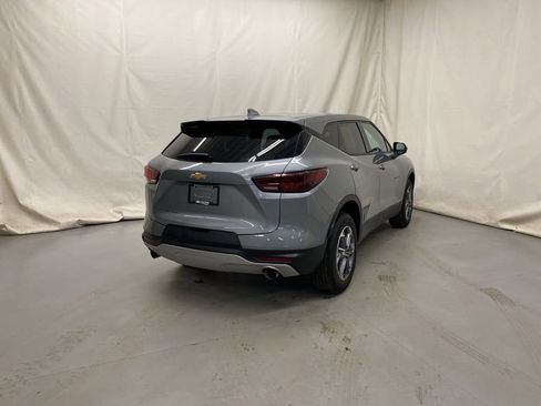 Certified 2025 Chevrolet Blazer LT AWD/4WD image 6