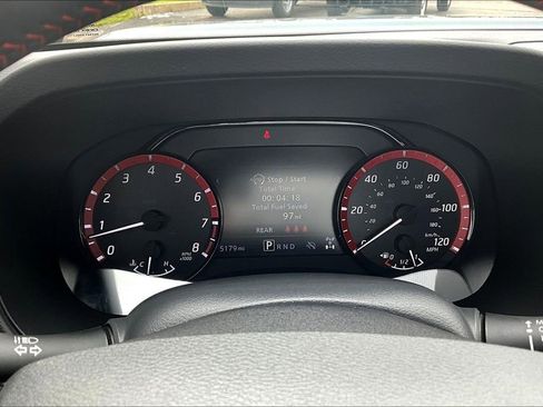 Used 2025 Nissan Frontier PRO-4X w/ Tow Package AWD/4WD image 16