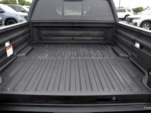 Used 2022 Honda Ridgeline Black Edition image 16