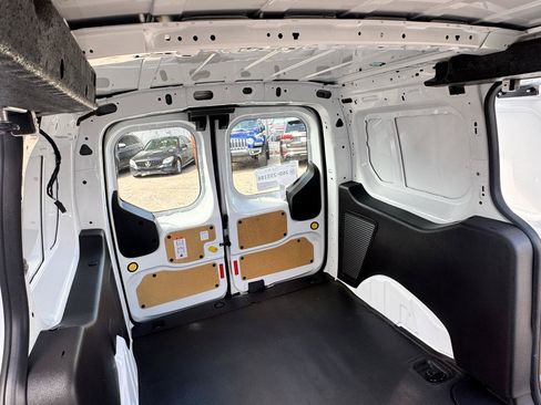 Used 2016 Ford Transit Connect XL FWD image 21