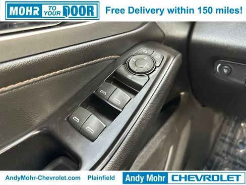 Used 2019 Chevrolet Traverse LT FWD image 27